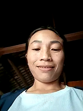 lucybaby00 online show from October 19, 2025, 3:53 am