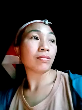 lucybaby00 online show from March 15, 2026, 11:06 am