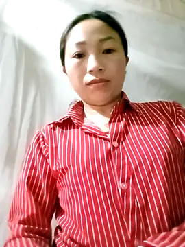 lucybaby00 online show from March 14, 2026, 10:27 pm