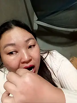 Snapshot of phunphun chatting on February 4, 2026, 12:33 pm phunphun online show from February 4, 2026, 12:33 pm