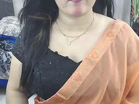 Snapshot of Ridiha_Pari chatting on July 18, 2026, 5:21 pm Ridiha Pari online show from July 18, 2026, 5:21 pm