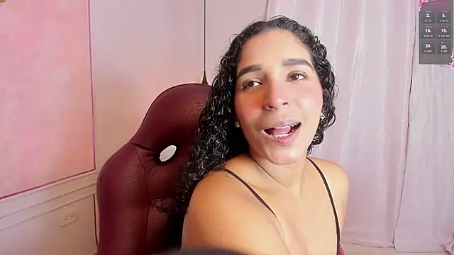 IM BELIINDA online show from September 30, 2025, 3:56 am