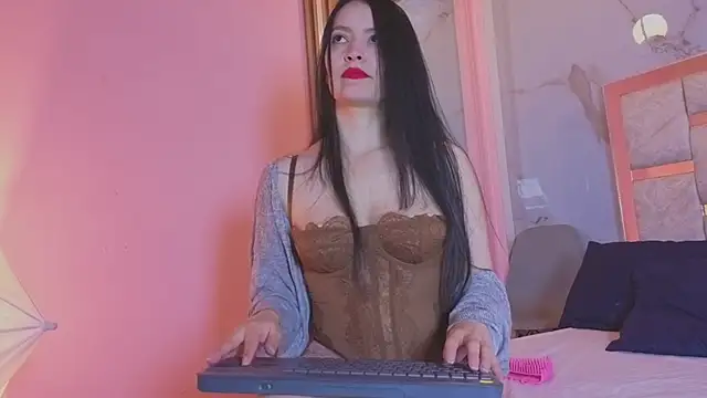 Aria Bennett1 online show from November 30, 2025, 11:55 am