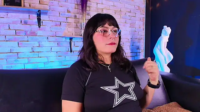 kitty malach online show from April 20, 2026, 2:36 am