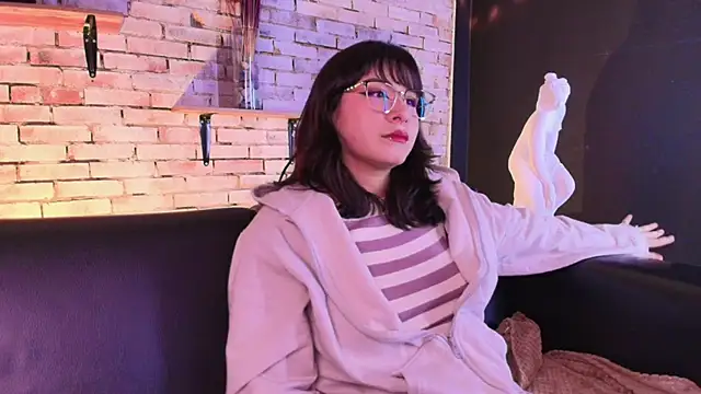 Snapshot of kitty_malach chatting on March 2, 2026, 2:45 am kitty malach online show from March 2, 2026, 2:45 am