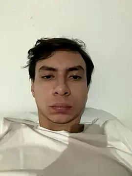 yourtinyass online show from September 24, 2025, 11:54 pm