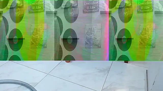 skinnyverus18 online show from February 15, 2026, 7:57 pm