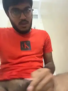 hotboy hyd1 online show from April 14, 2026, 4:01 pm