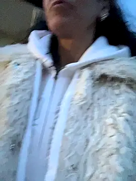 eddivad6974 online show from December 22, 2025, 4:07 pm