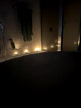 Snapshot of eddivad6974 chatting on October 12, 2025, 4:19 pm eddivad6974 online show from October 12, 2025, 4:19 pm