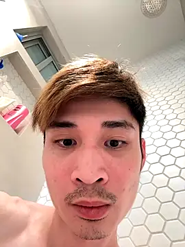 Snapshot of brucelimlee chatting on September 16, 2025, 8:37 am brucelimlee online show from September 16, 2025, 8:37 am