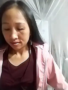 cute love00 online show from November 8, 2025, 10:24 pm