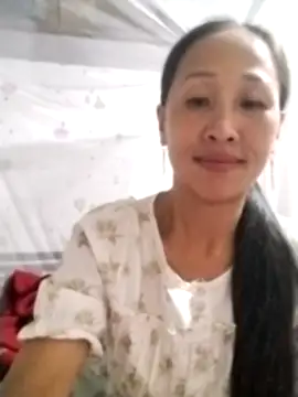 cute love00 online show from October 10, 2025, 10:16 am