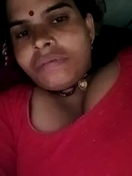 Snapshot of Soniya_pandit chatting on July 8, 2026, 5:41 am Soniya pandit online show from July 8, 2026, 5:41 am