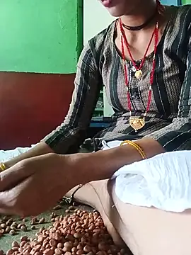 SpicyRoshni online show from June 7, 2026, 6:18 am