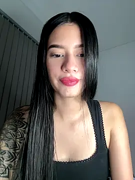 giasteele online show from November 11, 2025, 1:22 am