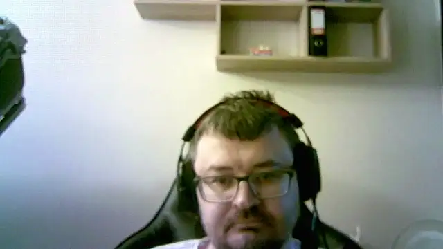 SirAbuser online show from December 2, 2025, 7:10 am