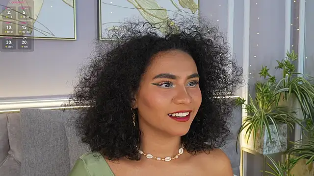 Snapshot of ellette__ chatting on February 13, 2026, 7:25 pm ellette online show from February 13, 2026, 7:25 pm