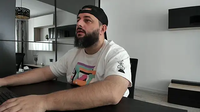 DravenPeak online show from December 5, 2025, 10:03 am