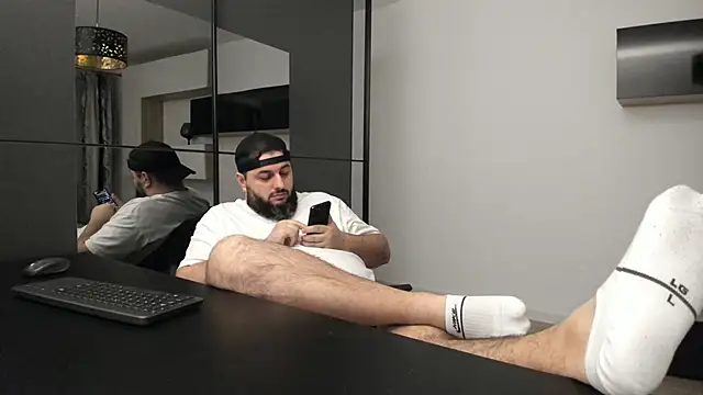 Snapshot of DravenPeak chatting on November 11, 2025, 7:30 pm DravenPeak online show from November 11, 2025, 7:30 pm