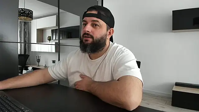 Snapshot of DravenPeak chatting on October 15, 2025, 10:56 am DravenPeak online show from October 15, 2025, 10:56 am