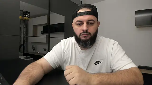 Snapshot of DravenPeak chatting on November 20, 2025, 4:13 am DravenPeak online show from November 20, 2025, 4:13 am