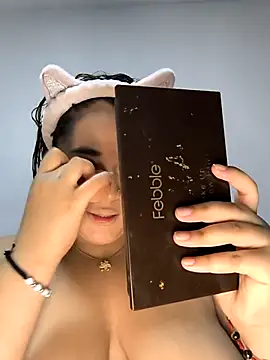 butterfly777  online show from October 11, 2025, 4:08 pm