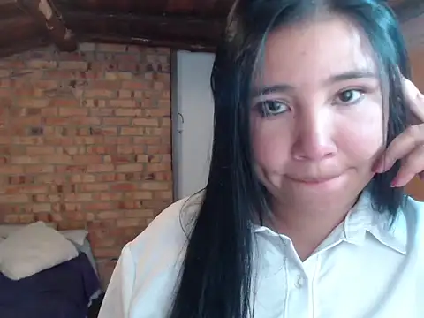 Snapshot of magiadeisis chatting on April 6, 2026, 7:26 pm magiadeisis online show from April 6, 2026, 7:26 pm