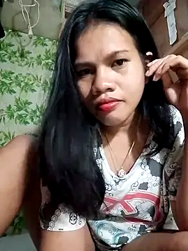 Extrahot10 online show from September 22, 2025, 12:33 pm