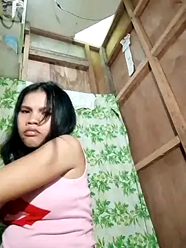 Extrahot10 online show from September 21, 2025, 12:32 pm
