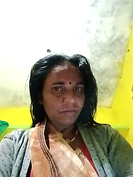 Pinky12A online show from October 30, 2025, 2:32 am