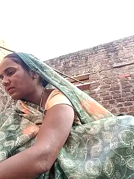 Pinky12A online show from October 17, 2025, 10:39 am