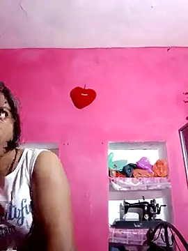 Snapshot of Mohini-xx chatting on December 17, 2025, 10:26 pm Mohini-xx online show from December 17, 2025, 10:26 pm