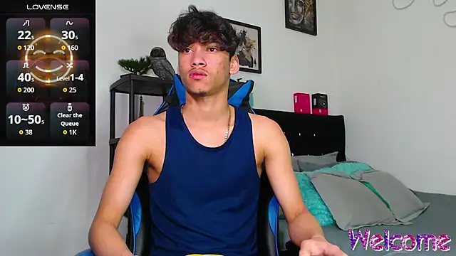 Gael Jones online show from November 6, 2025, 4:38 am