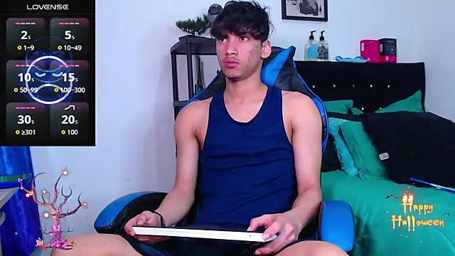 Gael Jones online show from October 30, 2025, 4:33 am