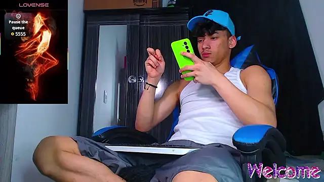 Snapshot of Gael_Jones chatting on January 9, 2026, 5:03 am Gael Jones online show from January 9, 2026, 5:03 am