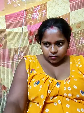 Hot-Show2 online show from April 16, 2026, 11:51 pm