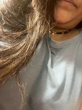 indian-hotmilfs online show from October 31, 2025, 1:41 pm