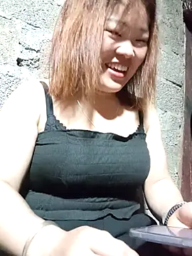 Snapshot of sukabae00 chatting on May 9, 2026, 1:58 pm sukabae00 online show from May 9, 2026, 1:58 pm
