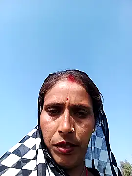 Snapshot of Arti13A chatting on January 6, 2026, 7:34 am Arti13A online show from January 6, 2026, 7:34 am