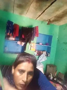 Snapshot of Arti13A chatting on February 24, 2026, 7:31 am Arti13A online show from February 24, 2026, 7:31 am