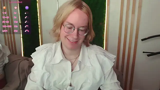 Amanda Butlerr online show from June 24, 2026, 2:37 pm