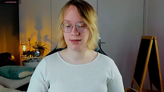 Snapshot of Amanda_Butlerr chatting on November 19, 2025, 8:31 pm Amanda Butlerr online show from November 19, 2025, 8:31 pm