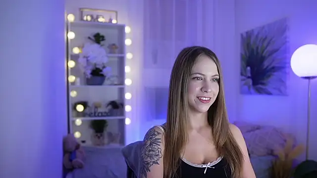 Cindy Grey online show from October 2, 2025, 6:33 pm