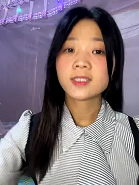 thaoyeuuu online show from September 18, 2025, 3:20 am