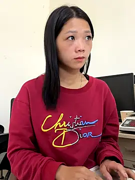 thaoyeuuu online show from October 31, 2025, 2:19 am