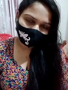 angel tisha07 online show from November 12, 2025, 12:42 pm