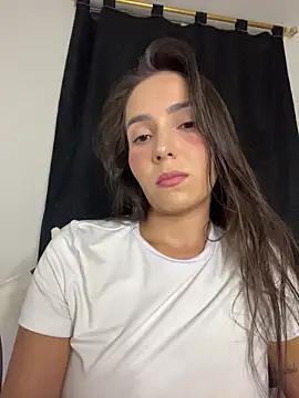 Snapshot of Scarlett05 chatting on February 10, 2026, 1:59 am Scarlett05 online show from February 10, 2026, 1:59 am