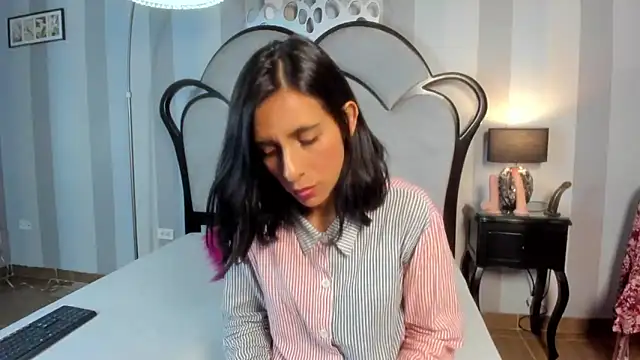 MiaAmore  online show from February 14, 2026, 7:03 pm