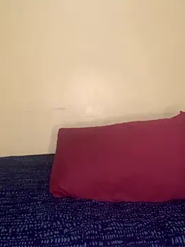 Lady-Amina online show from November 24, 2025, 9:37 pm